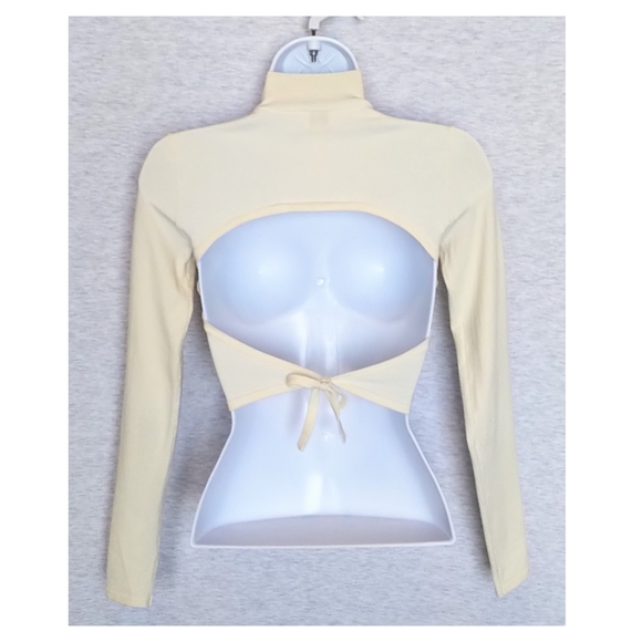 Aritzia Sunday Best Ellie Mock-Neck Open-Back Sweater - Espace - Picture 7 of 11